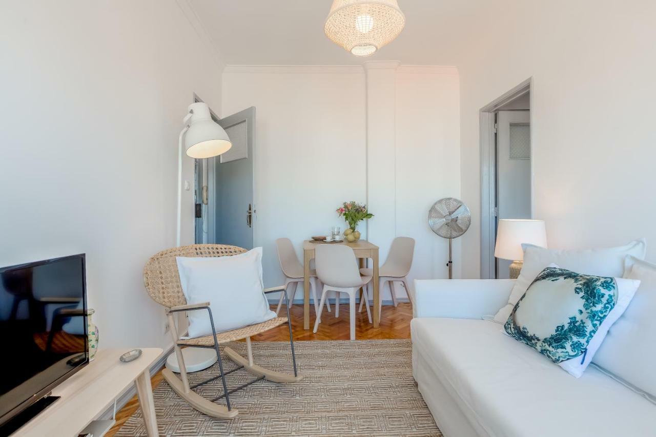 Renovated Sunny Apartment With Amazing Sunset Balcony , By Timecooler Lisabona Exterior foto
